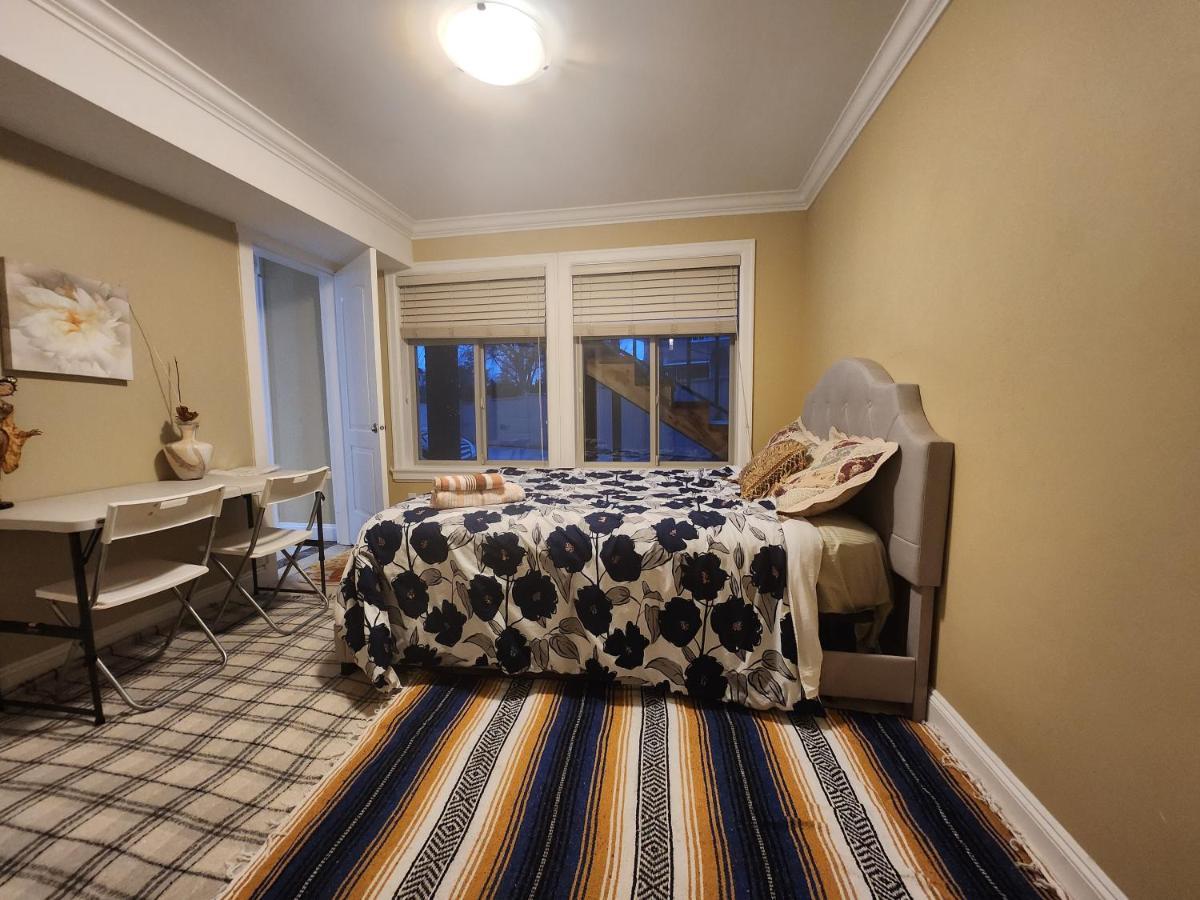 מלון סארי Empire Palace מראה חיצוני תמונה