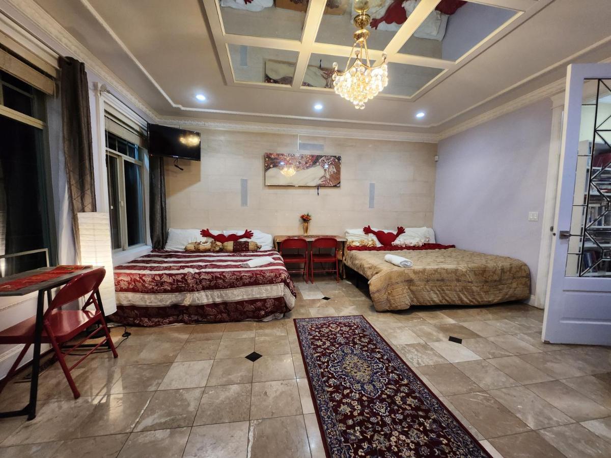 מלון סארי Empire Palace מראה חיצוני תמונה