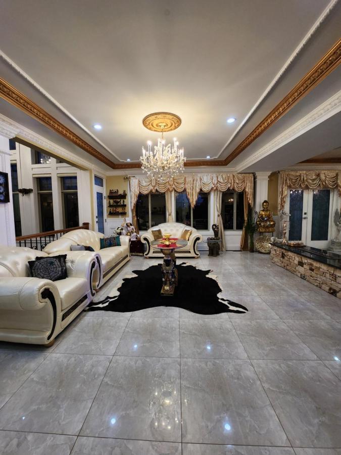 מלון סארי Empire Palace מראה חיצוני תמונה
